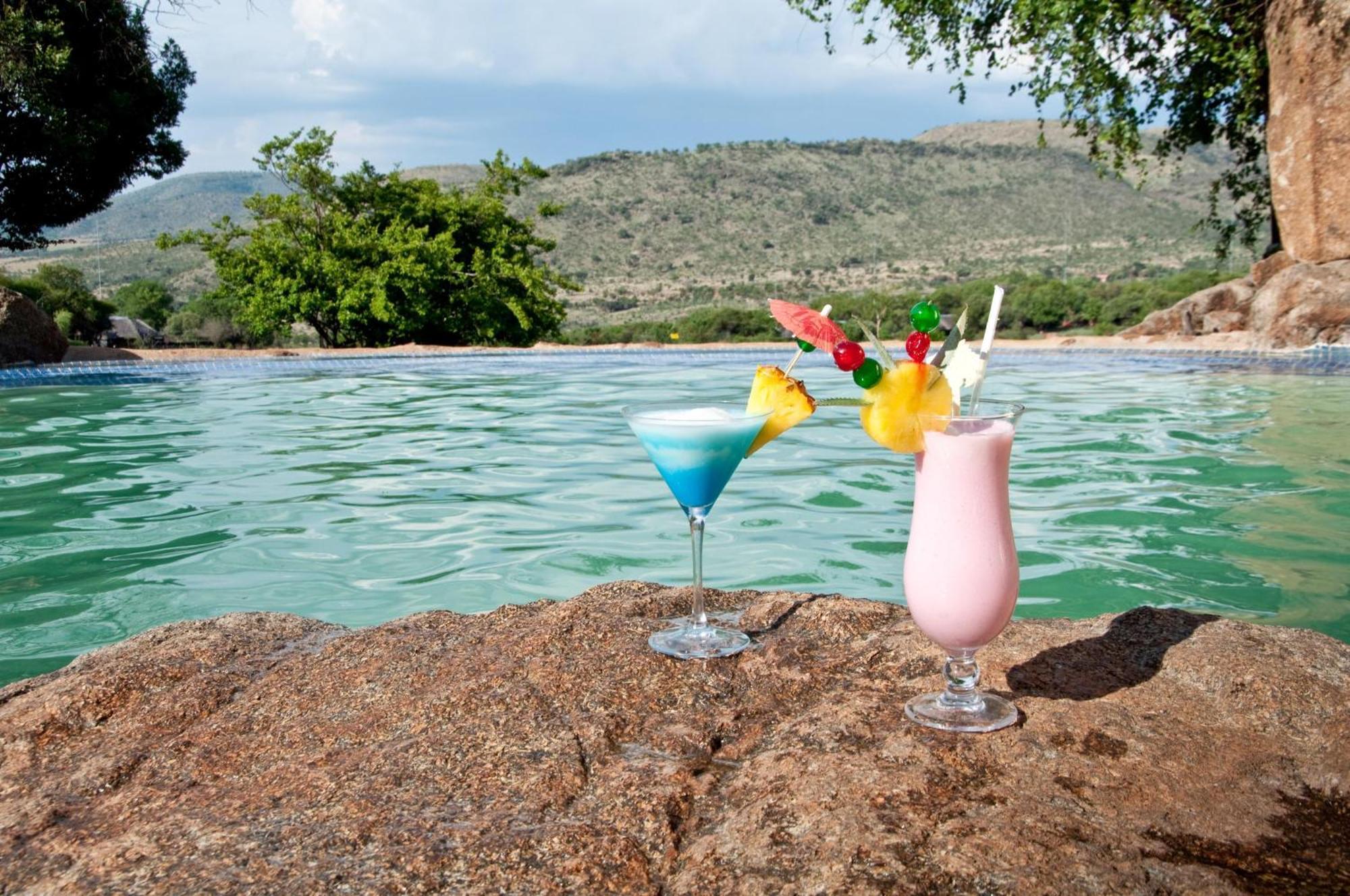 Bakubung Bush Lodge Лейдих Екстериор снимка