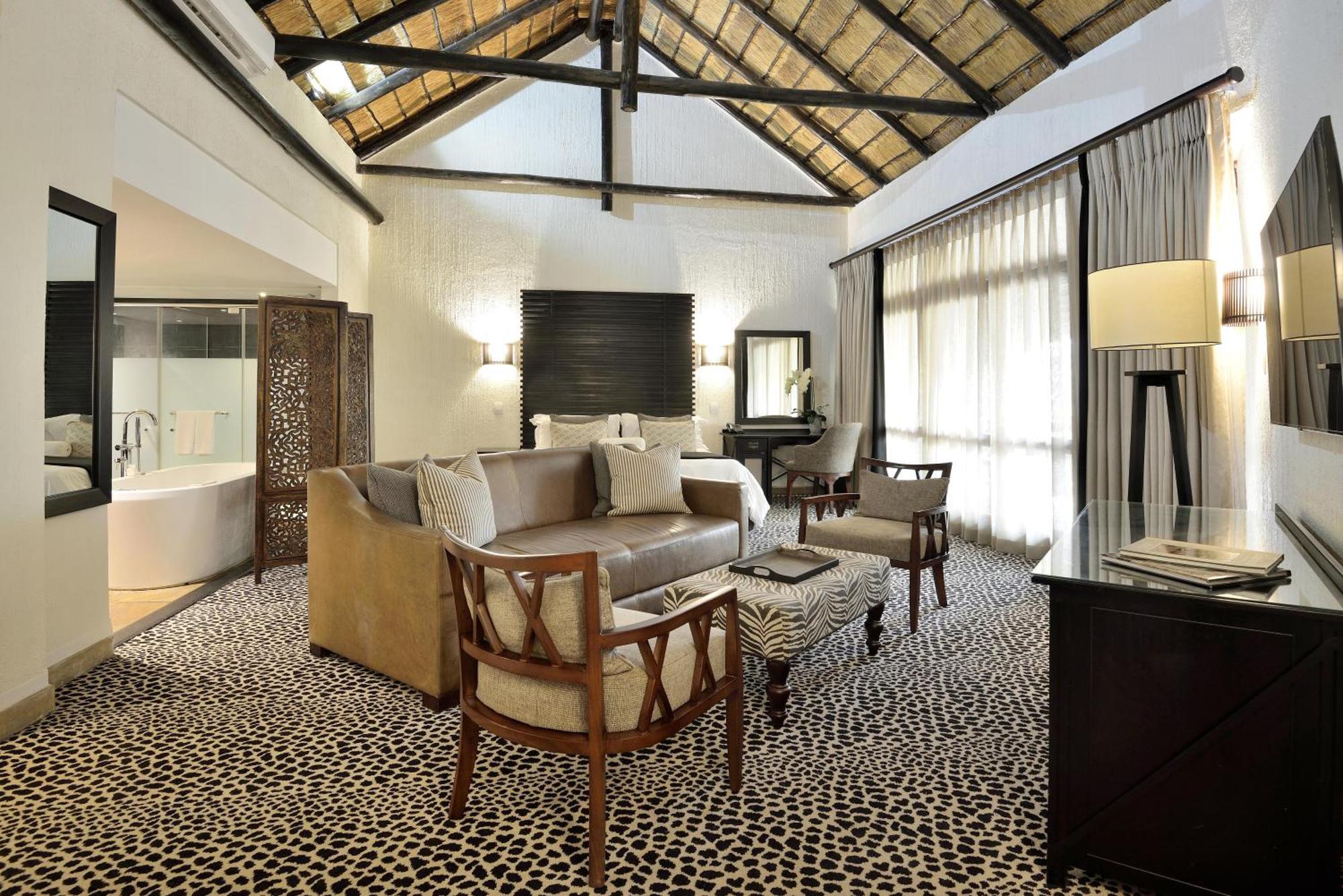 Bakubung Bush Lodge Лейдих Екстериор снимка
