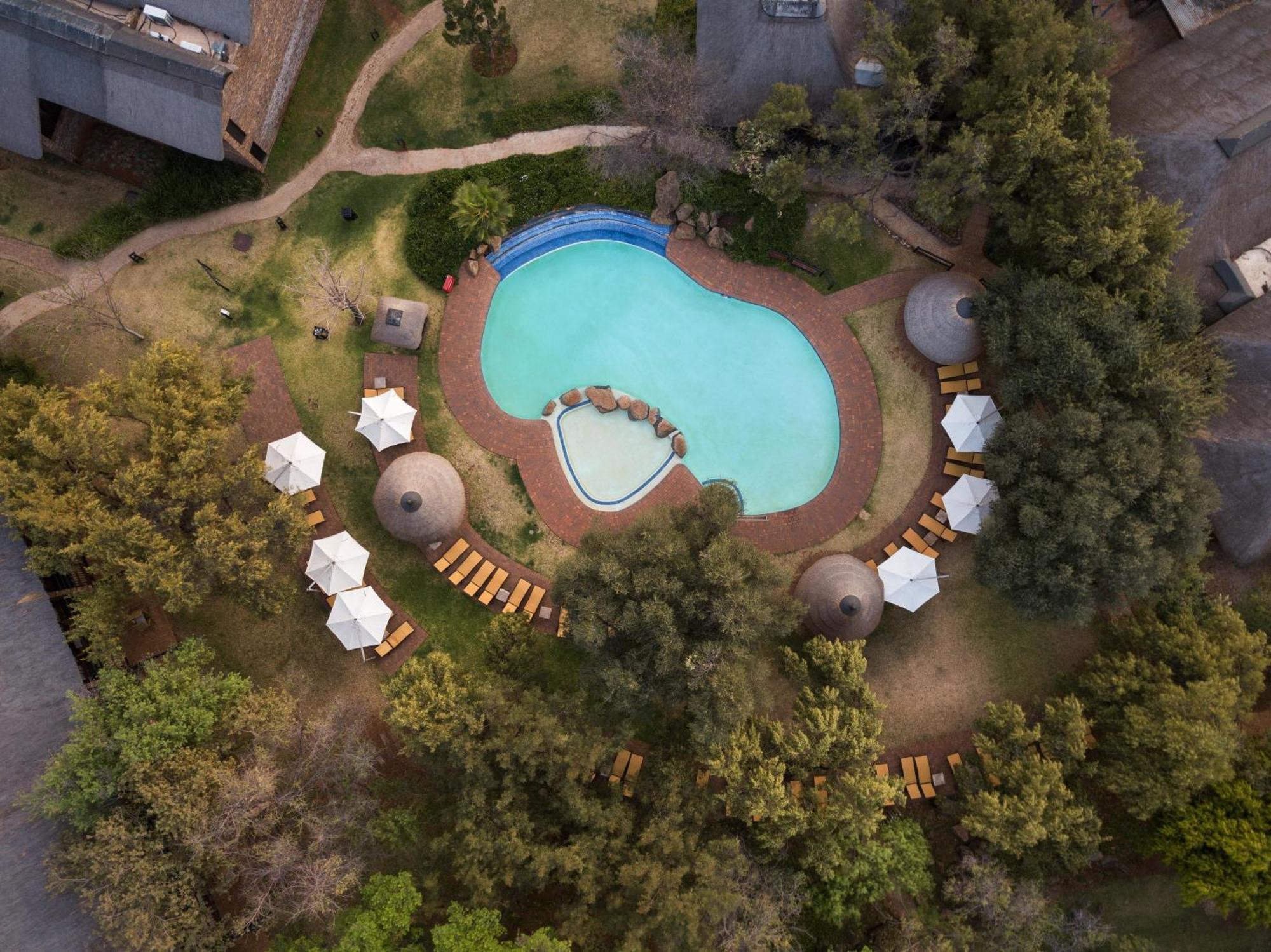 Bakubung Bush Lodge Лейдих Екстериор снимка